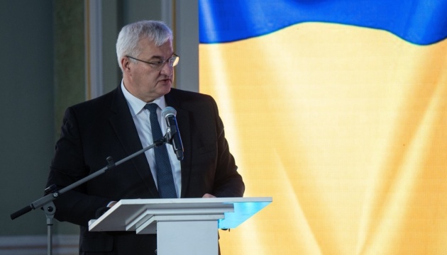 Le chef de la diplomatie ukrainienne souligne que Kyiv saisira toute opportunité pour parvenir à une paix juste