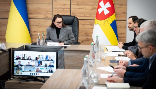 Захист інфраструктури та підтримка бізнесу: Свириденко з урядовцями відвідали Рівненщину