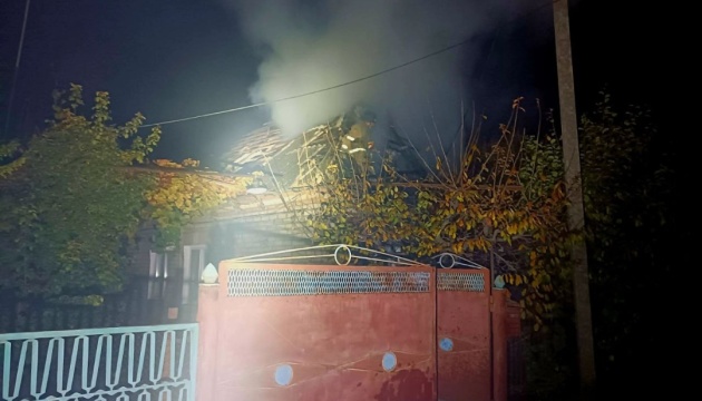 Росіяни атакували два райони Дніпропетровщини та Дніпро, виникли пожежі