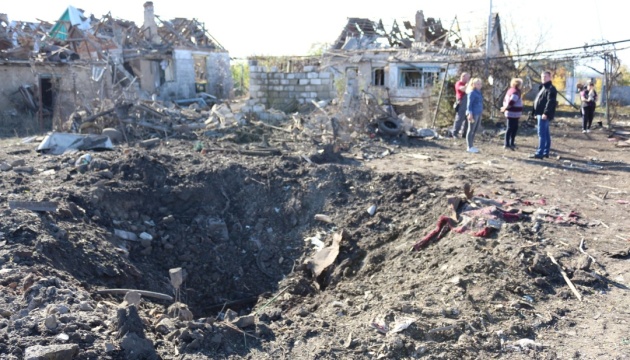 На Запоріжжі ворожий дрон атакував комісію, яка фіксувала наслідки авіаудару