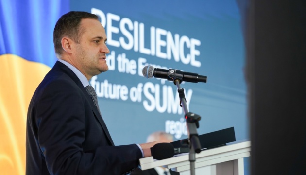 Прифронтові громади Сумщини до кінця року отримають ще ₴100 мільйонів - Кулеба