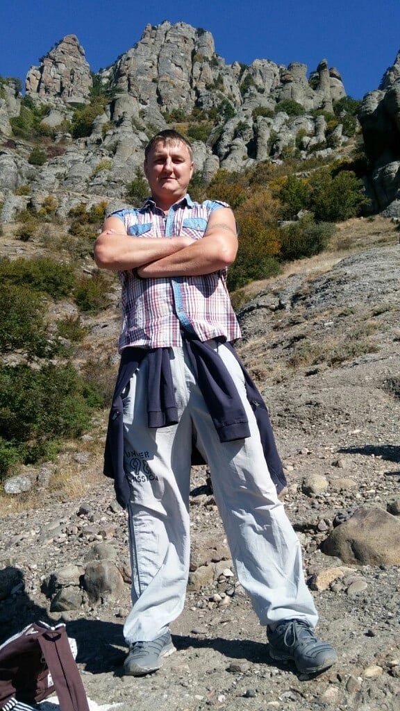 Анатолій Кобзар 