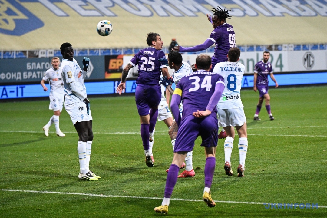 «Динамо» програло ЛНЗ у матчі футбольної Прем'єр-ліги