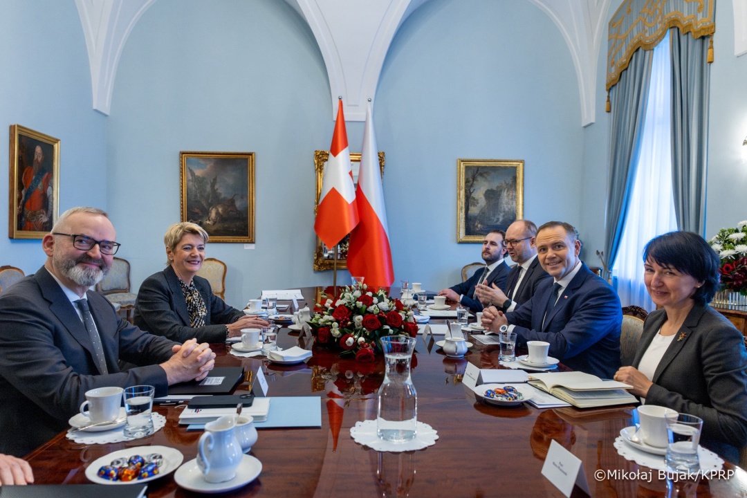 Лідери Швейцарії та Польщі обговорили передумови досягнення миру в Україні