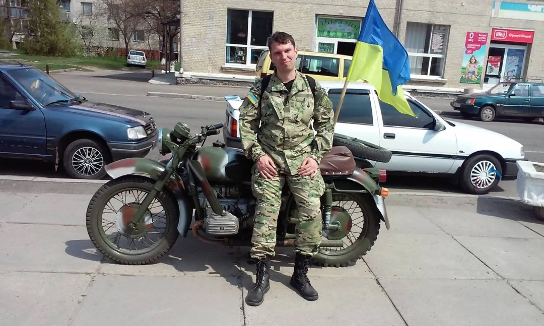 Пам’яті пластуна, добровольця Святослава Варення