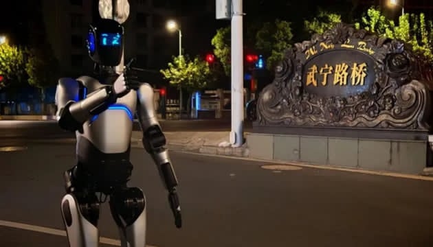 РОбот-гуманоїд. Фото: haberler.com.