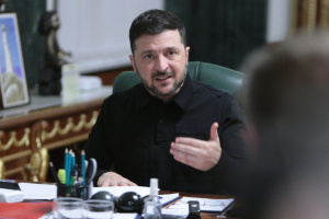 Ukraine to produce 600-800 interceptor drones per day by late November – Zelensky