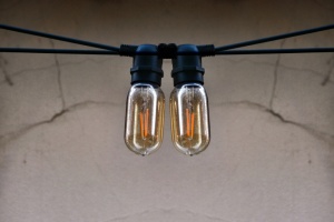 Графіки погодинних відключень світла завтра діятимуть у всіх регіонах - Укренерго