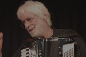 Новозеландський композитор присвятив Україні симфонію