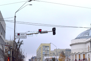 У центрі Києві з’явиться експериментальний світлофор із «Грецьким хрестом»