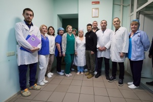 Zelensky visits hospital in Kherson