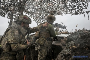 Сили оборони блокують просування ворога в центральній частині Покровська - військові