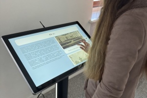 У Вишнівецькому палаці на Тернопільщині відкрили сенсорний кіоск з інформацією про пам'ятку