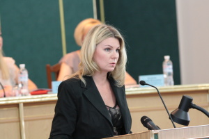 На Хмельниччині посадовиця ОВА публічно перепросила за некоректне спілкування з ветеранами і волонтеркою