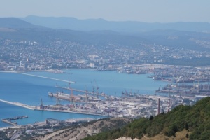 Reuters : Le port de Novorossiysk (Russie) suspend ses exportations de pétrole après une attaque de drone