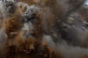 Ukrainian forces blow up road connecting Selydove and Pokrovsk