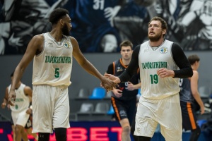 Баскетбол. Перемога «Запоріжжя» над «Черкаськими Мавпами», поразка БК «Рівне» у Миколаєві