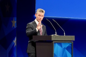 All parties in Swedish parliament and 90% of the population support aid to Ukraine – Swedish defense minister