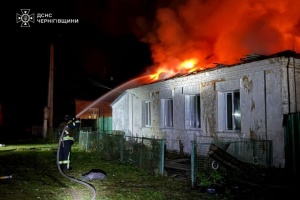 Російський дрон поцілив по житловому будинку в Семенівці на Чернігівщині