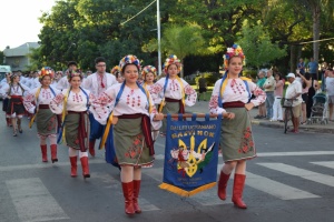 Діаспорний ансамбль «Барвінок» витупив на святі іммігранта в Аргентині