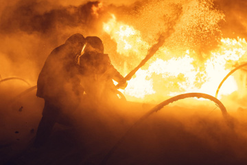 Un incendio se desata en una planta de producción de gas en la región de Poltava tras el ataque ruso
