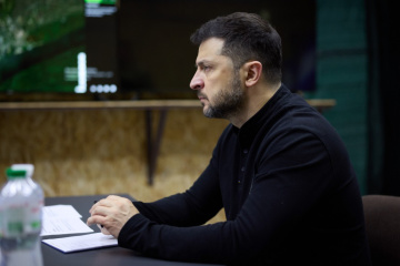 Zelensky holds meeting on countering Russian drones in Kherson 