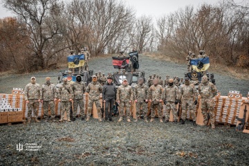 Ukrainischer Militärgeheimdienst erhält von einem anonymen niederländischen Wohltäter ein Hilfspaket im Wert von 350.000 Euro