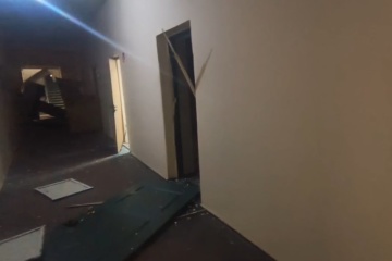 ロシア軍の攻撃でウクライナ南部の公共放送局の建物が損傷