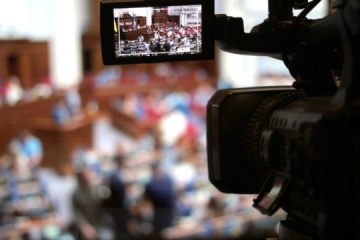 Opóźnienie w zatwierdzeniu budżetu nie będzie miało żadnych praktycznych konsekwencji - ekspert