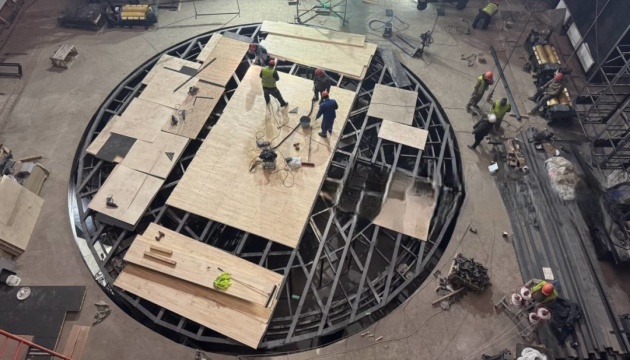 У Маріуполі окупанти готуються до відкриття драмтеатру