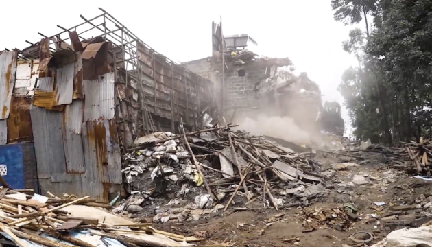 У Кенії через зсув ґрунту загинула щонайменше 21 людина