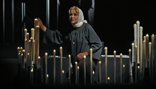 У Дніпрі стартує всеукраїнський тур вистави «Мами́» за творами Марії Матіос