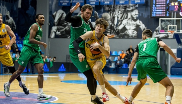 «Запоріжжя» програло в овертаймі «Київ-Баскету» у матчі Суперліги України
