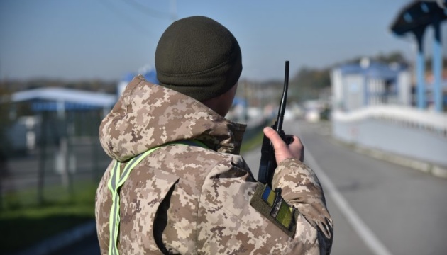 630_360_1762225893-255