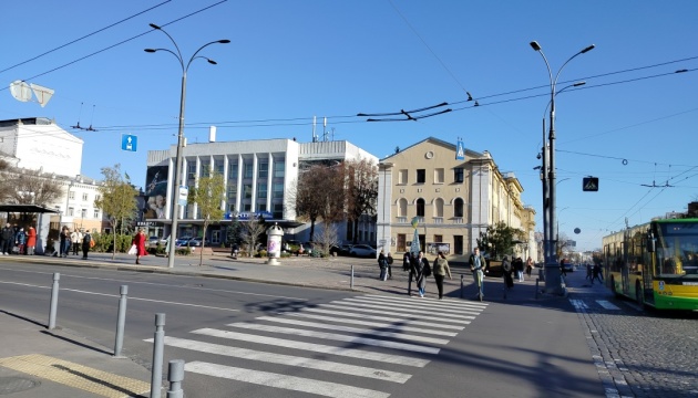 У Вінниці майдан Небесної Сотні облаштують відповідно до вимог безбар’єрності