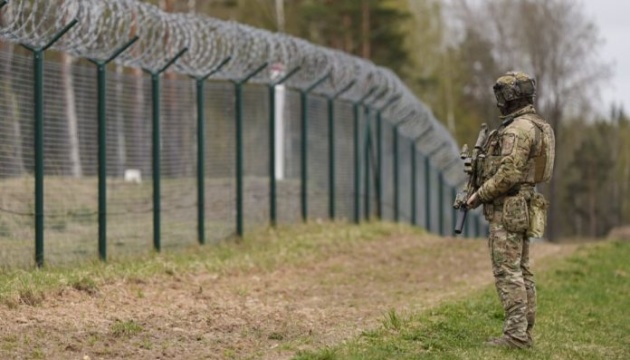 Норвегія зміцнить кордон із Росією парканами, системами спостереження та дронами