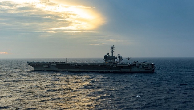 Атомний авіаносець ВМС США прибув до Південної Кореї