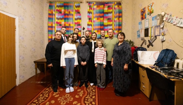 Olena Zelenska Foundation supports over 600 large foster families