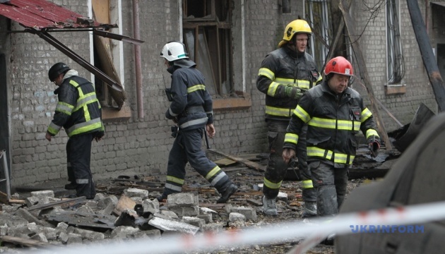 Man's body removed from building rubble in Kamianske