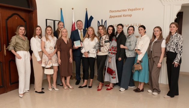 Представниця СФУЖО зустрілася з активними українками Катару