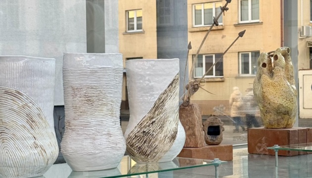 У Вільнюсі відкрилася виставка сучасної української кераміки