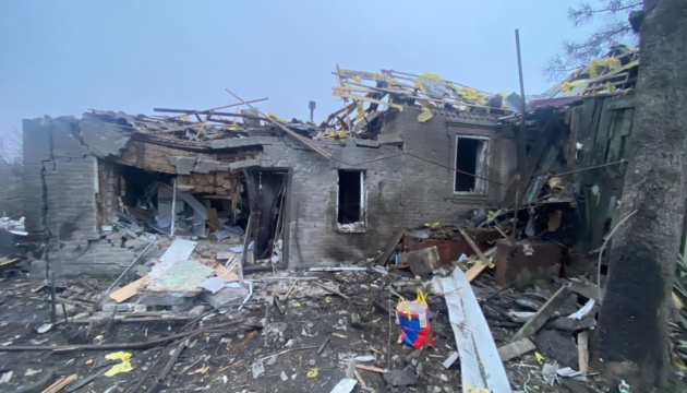 Russian shelling damages 30 residential buildings, educational facility in Kramatorsk community