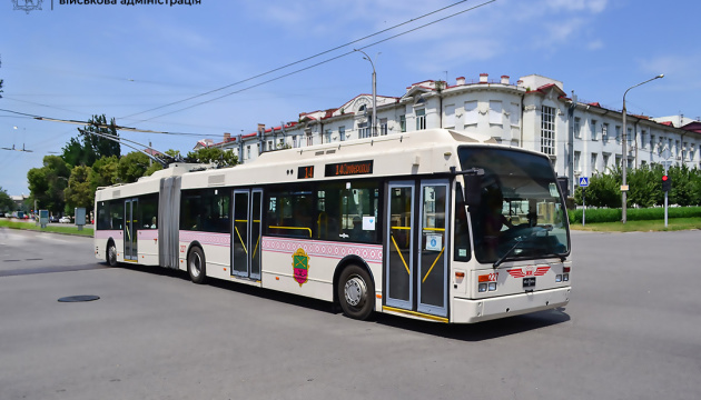 У Запоріжжі майже 70% одиниць комунального транспорту повністю або частково безбар’єрні