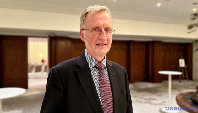 Putin can strike NATO while waging war in Ukraine – German general