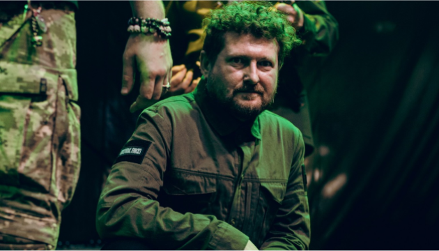 Артисти з Культурних сил вирушають до бойових бригад, щоб створити для них пісню