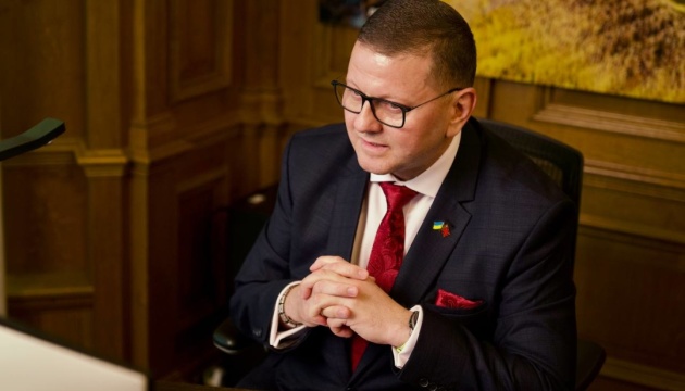 Saluschnyj: Ukraine braucht einen Strategiewechsel im Abwehrkampf gegen Russland 