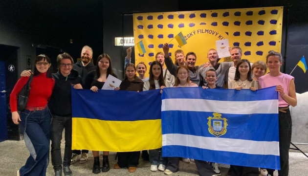 Юні херсонці представили на дитячому кінофесті у Празі свій фільм «Мутовані херсонські кавуни»