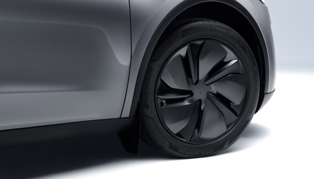 В Європі у березні зросла реєстрація електрокарів Tesla - Reuters