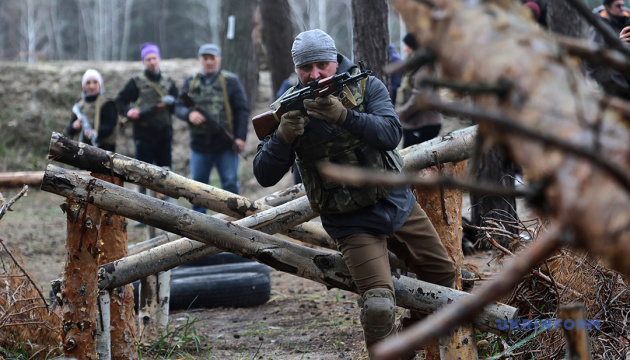 На Харківщині триває підготовка до національного спротиву / Фото: В`ячеслав Мадієвський. Укрінформ 