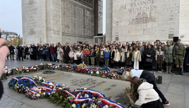 Українці Парижа вшанували пам’ять жертв Голодомору 1932-1933 років